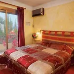 Otel Nina