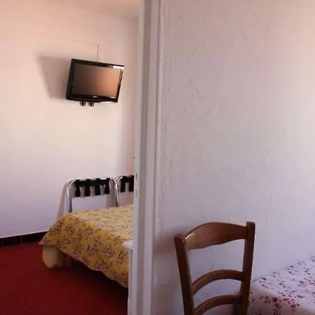 Nina Hotel