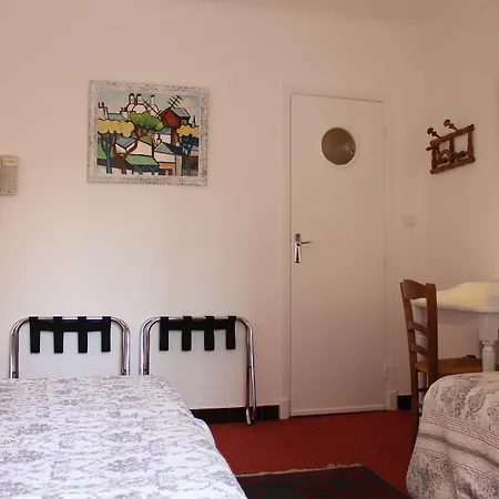 Hotel Nina 2*