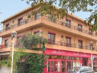 Hotel Nina 2*